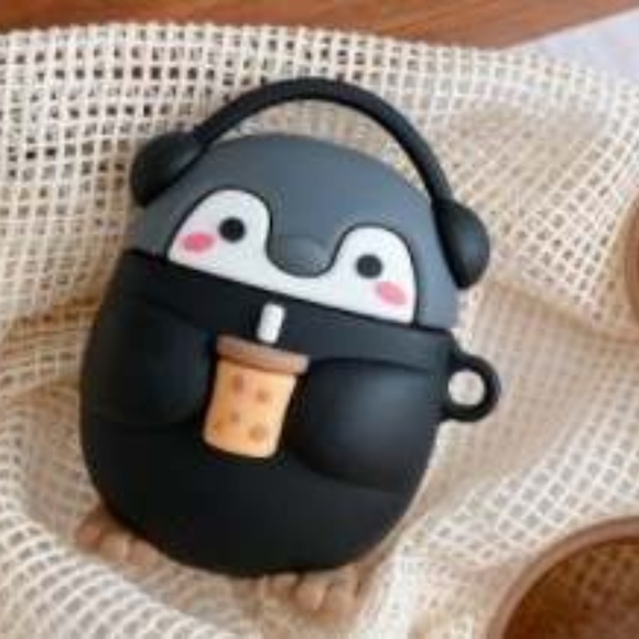 Boba Penguin AirPods Case - Picture 2 of 3